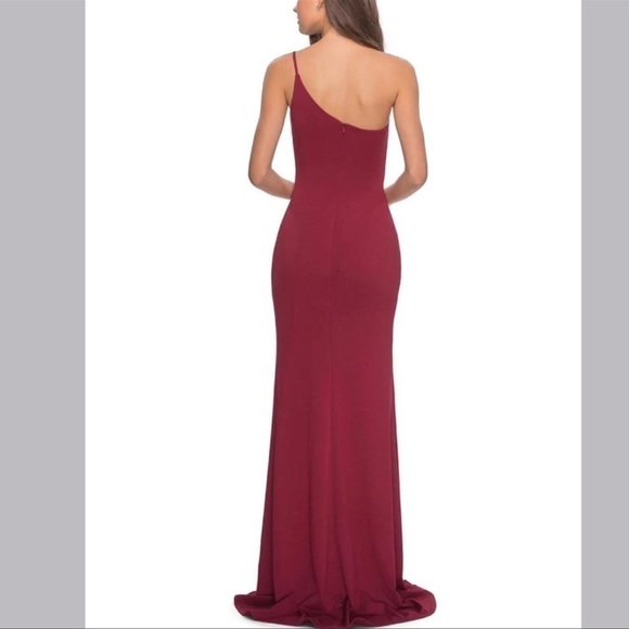 LA FEMME 28176 Red One Shoulder Prom Ball Gown Dress - Picture 2 of 9